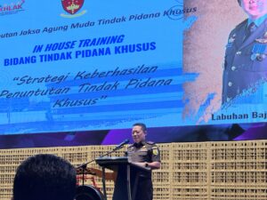 Bahwa pada hari Kamis, 07 Maret 2024 Pukul 09.00 Wita bertempat di Golo Mori Convention Center telah dilaksanakan pembukaan kegiatan In House Training Bidang Tindak Pidana Khusus Tahun 2024 dengan tema “Strategi Keberhasilan Tindak Pidana Khusus”.