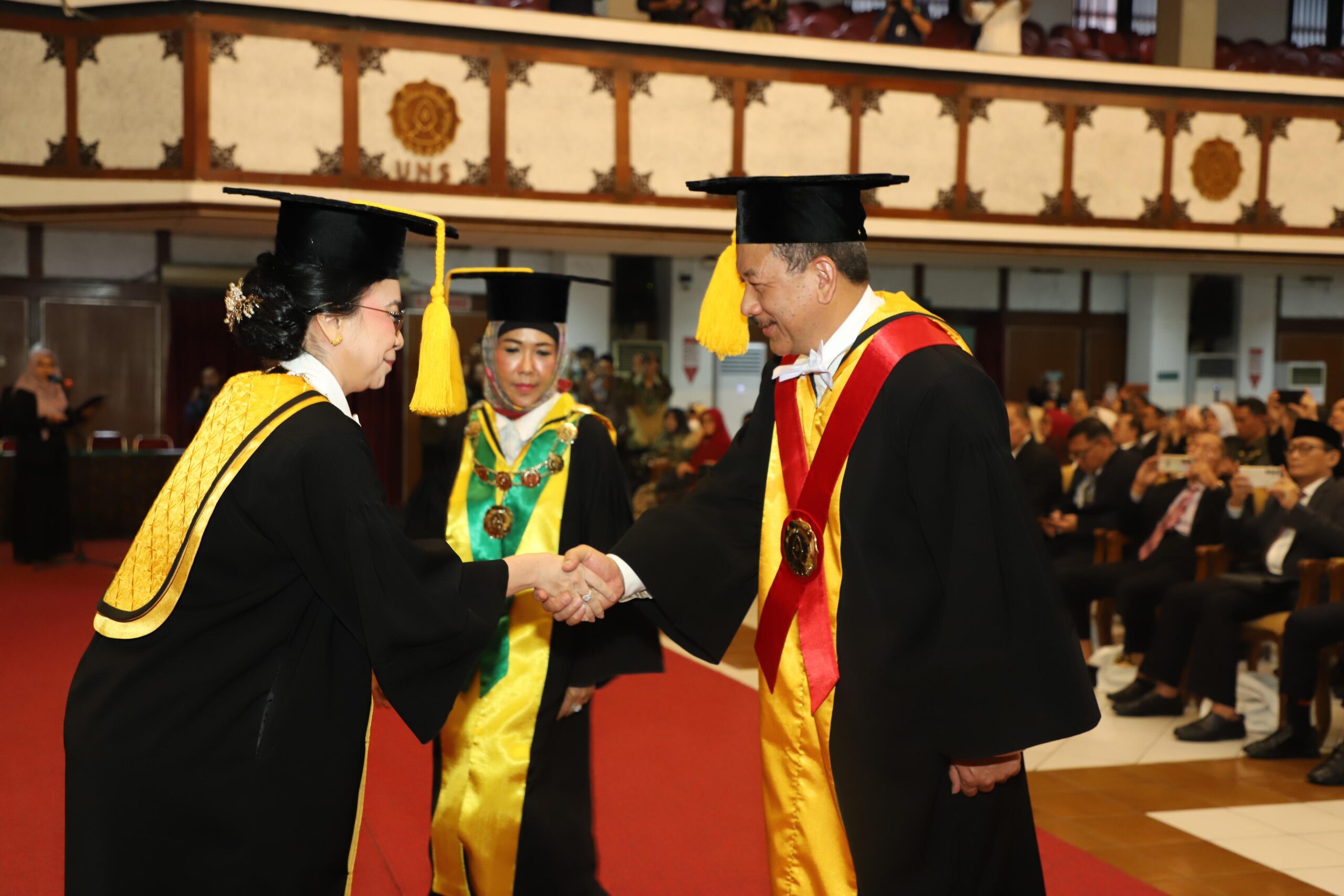 JAM-Pembinaan Bambang Sugeng Rukmono Dikukuhkan Menjadi Guru Besar Ilmu Hukum dan Pemulihan Aset pada Universitas Sebelas Maret