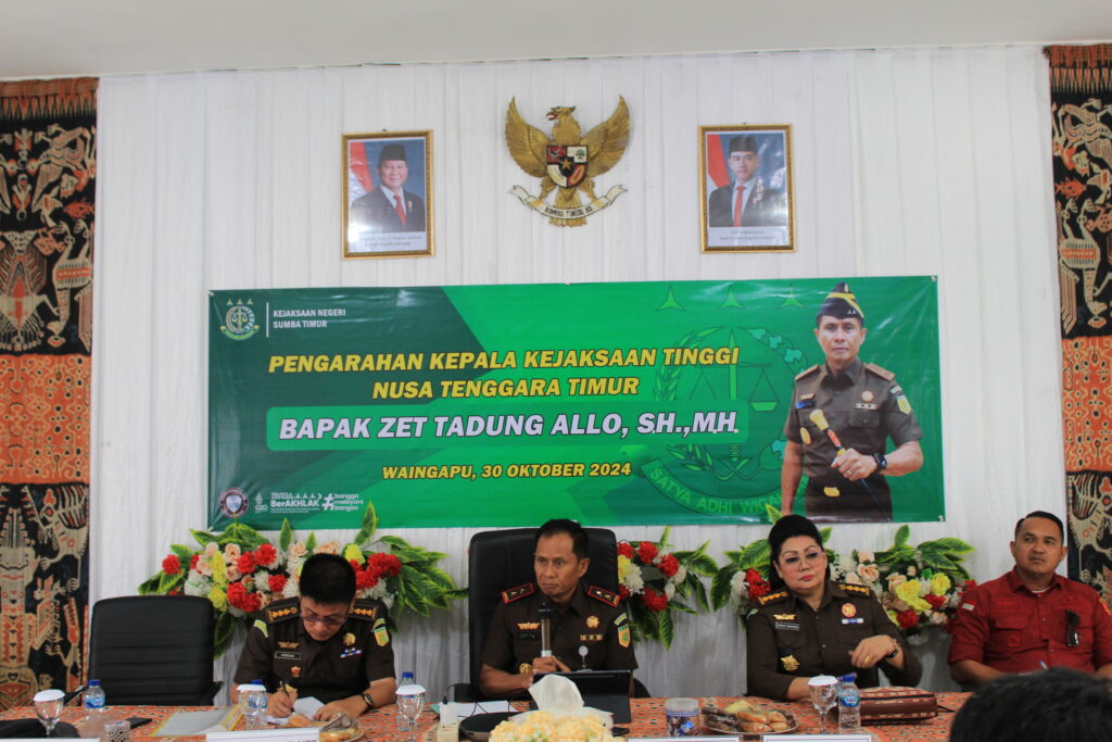 pengarahan Kajati NTT Zet Tadung Allo di Sumba TImur