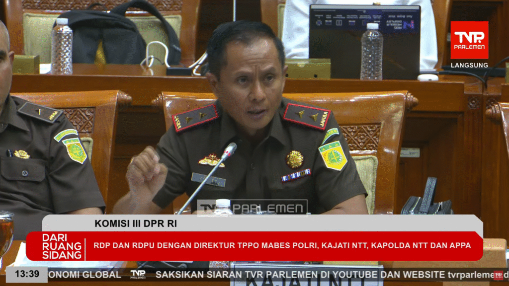 "Kajati NTT Zet Tadung Allo berbicara di Rapat Komisi III DPR RI tentang penanganan kasus kekerasan seksual anak dan TPPO